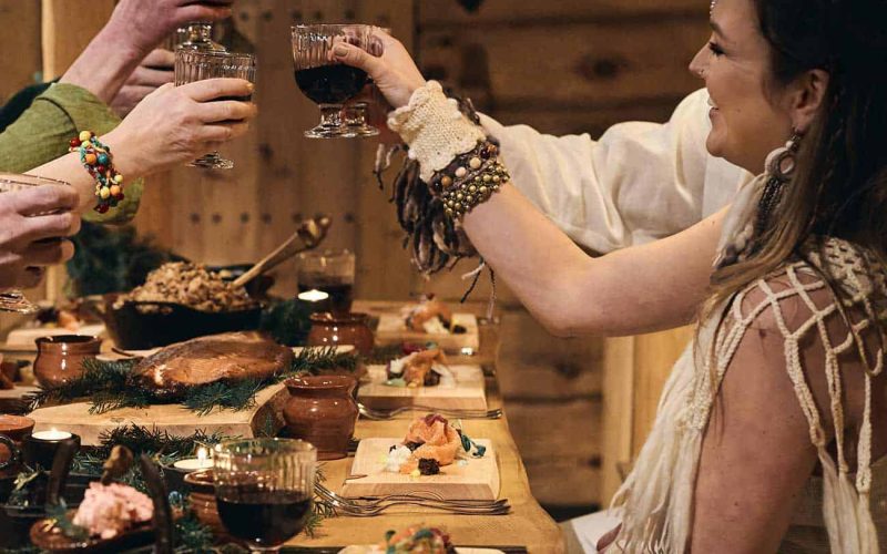 tarjoilut-kalevalahaat-nuuksion-taika-1300