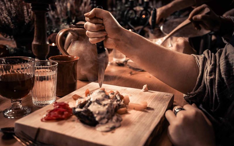 Viikinkihäiden ruokailu